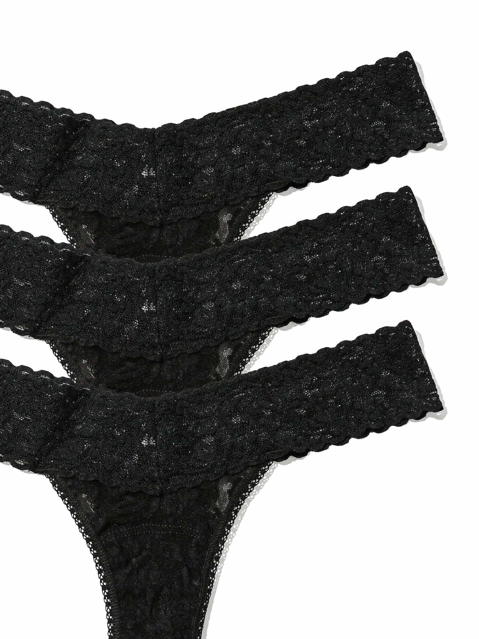 3 Pack Signature LaceĀ® Low Rise Thongs Black - Image 3